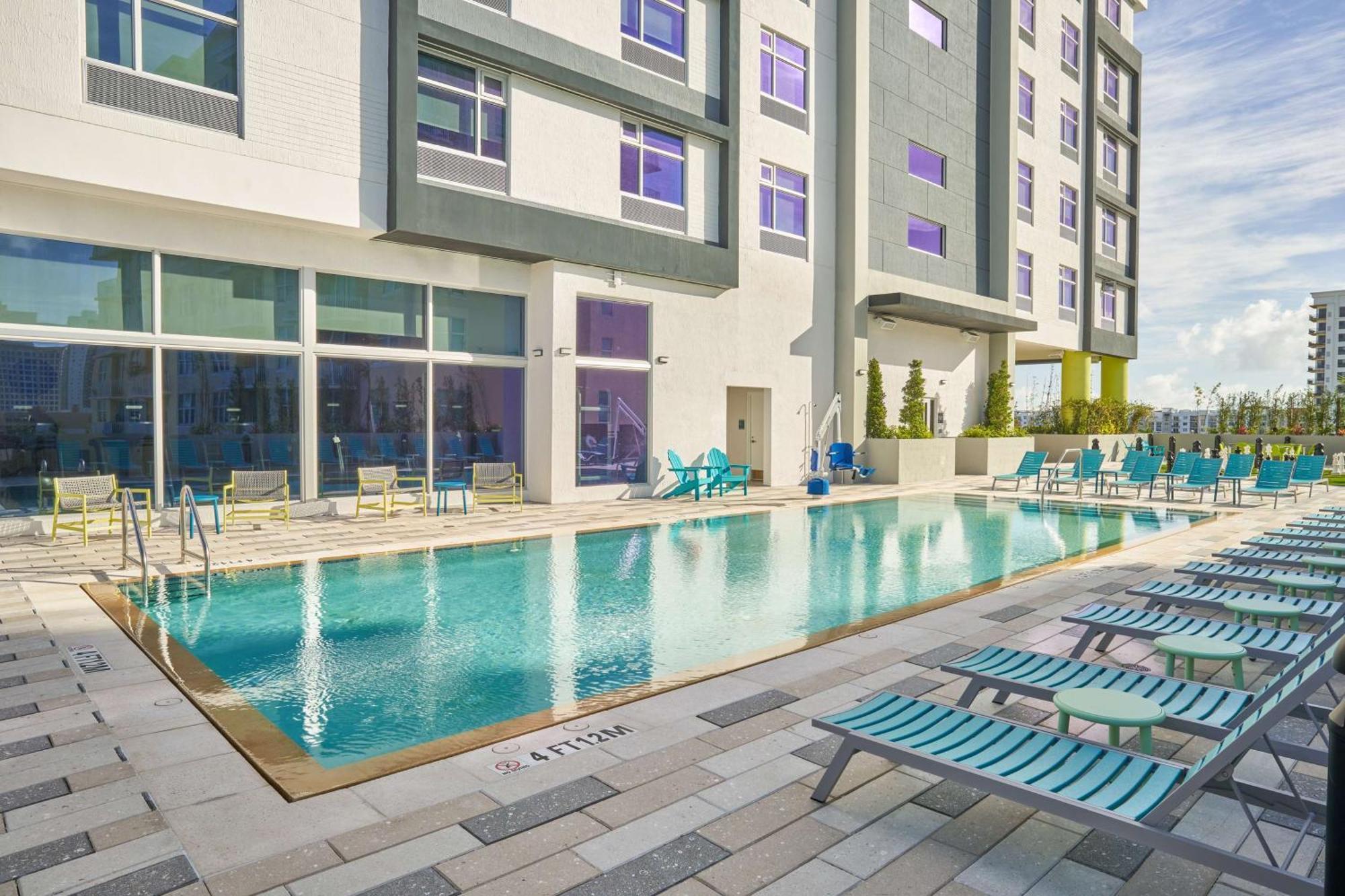 Tru By Hilton Fort Lauderdale Downtown-Flagler Village Bagian luar foto